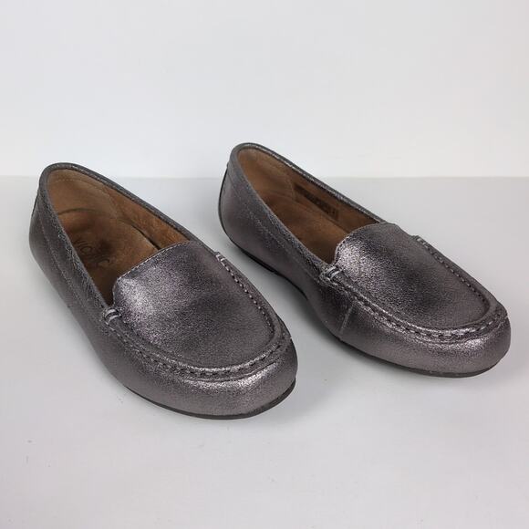VIONIC Debbie Loafer Metallic Silver Leather Orthotic Comfort Women's 7.5 Wide - Picture 3 of 9